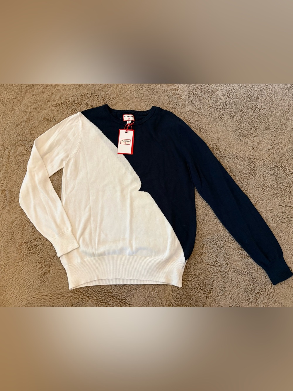 NEW Hunter for Target sweater, Women’s Medium